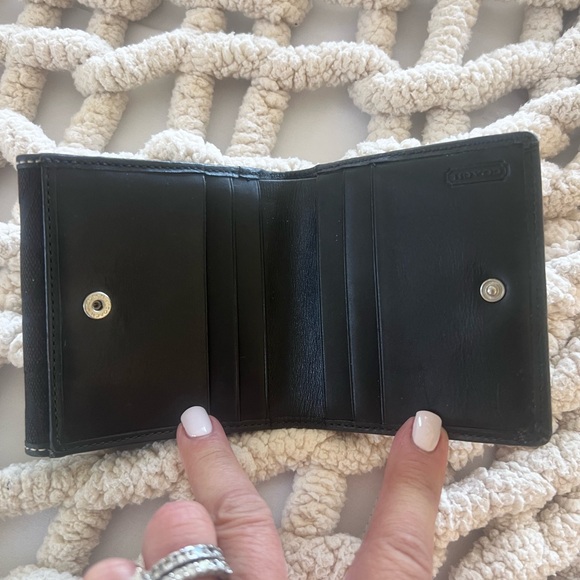 Coach bifold wallet - Picture 4 of 4